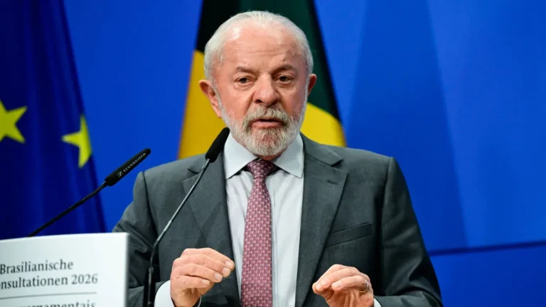 Presidente-Luiz-Inacio-Lula-da-Silva-durante-entrevista-coletiva-em-Hannover-na-Alemanha-20-de-abril-de-2026-e1777908121560